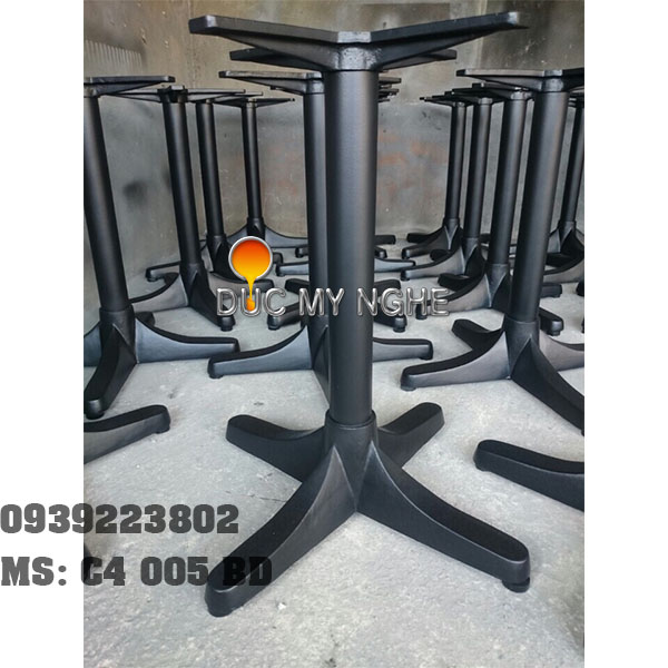 Bàn cafe 4 chân trơn gang đúc CT 005 BD